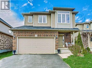 Building Photo - 2292 Buroak Dr
