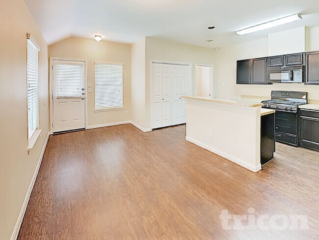 Foto del edificio - 21427 Ryans Path Ln