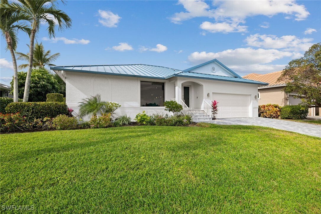 Foto principal - 690 Amber Dr