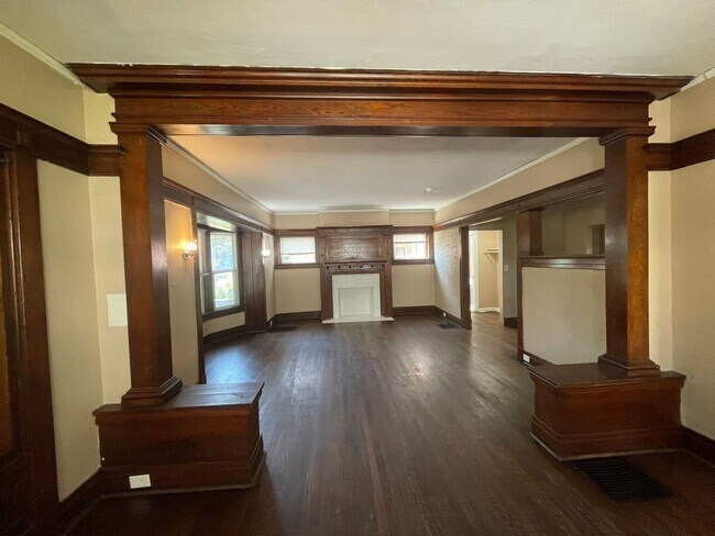 Building Photo - 171 Lexington Ave