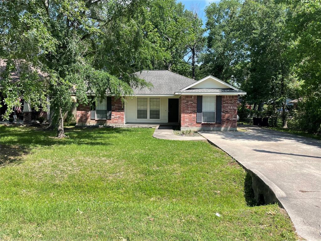 Foto principal - 606 Springwood Dr
