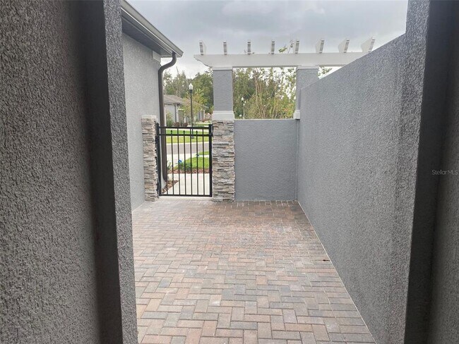 Foto del edificio - 234 Villa Luna Ln