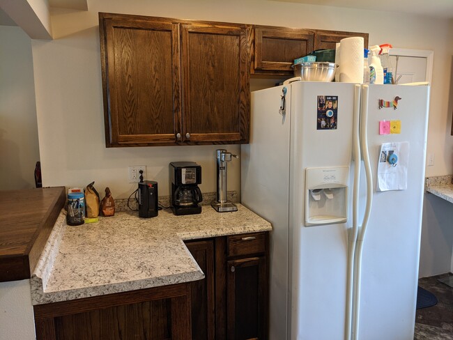 Kitchen - 201 Bear Dr