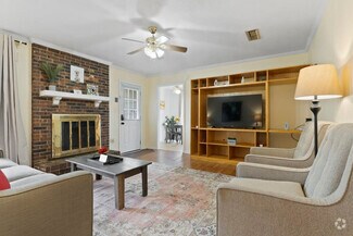 Building Photo - 4285 Shamrock Ln