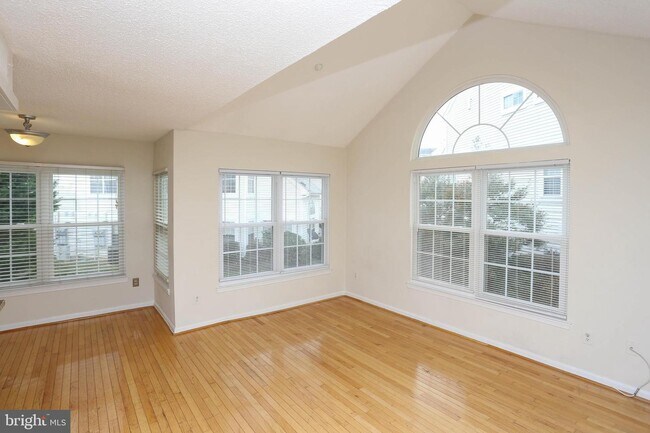 Building Photo - 14225 Bowsprit Ln