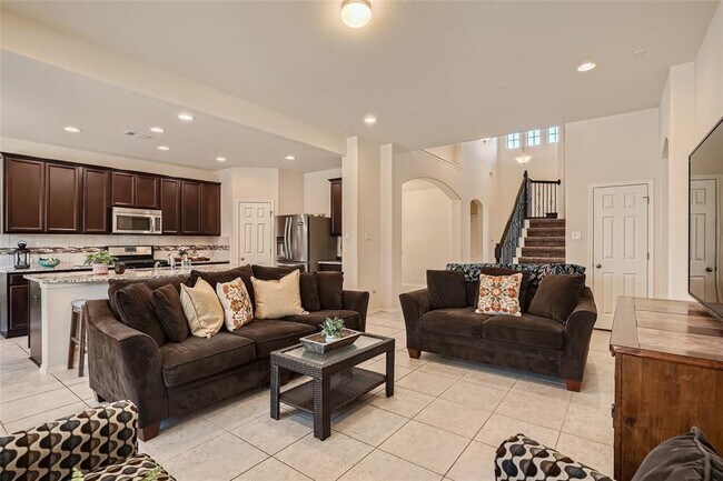 Foto del edificio - 525 Loma Cedro Bend