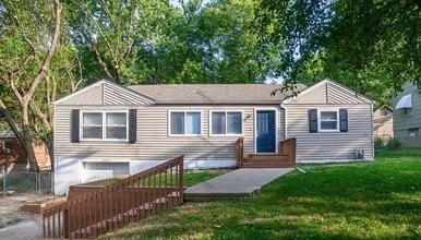 Building Photo - 11224 E Sheley Rd