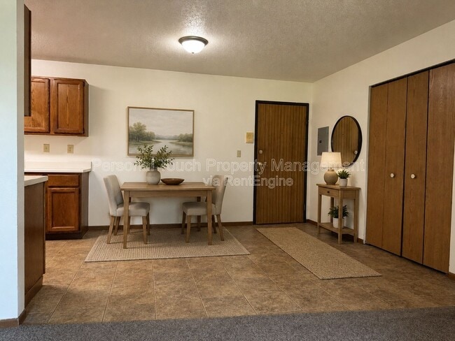 Interior Photo - Cedarwood Apartments