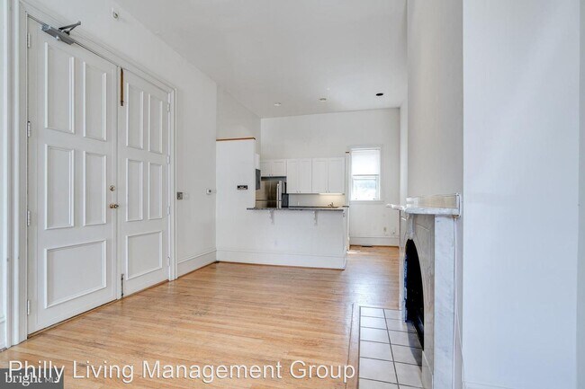 Building Photo - 2 br, 2 bath House - 2022 Green St #1