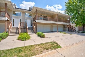 Building Photo - 23-25 Redtail Ct