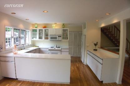 Foto del edificio - 104 Water Hole Rd