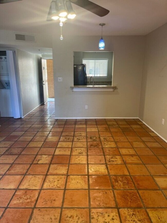 Foto del edificio - 2 Bed 2 Bath near Old Town Scottsdale