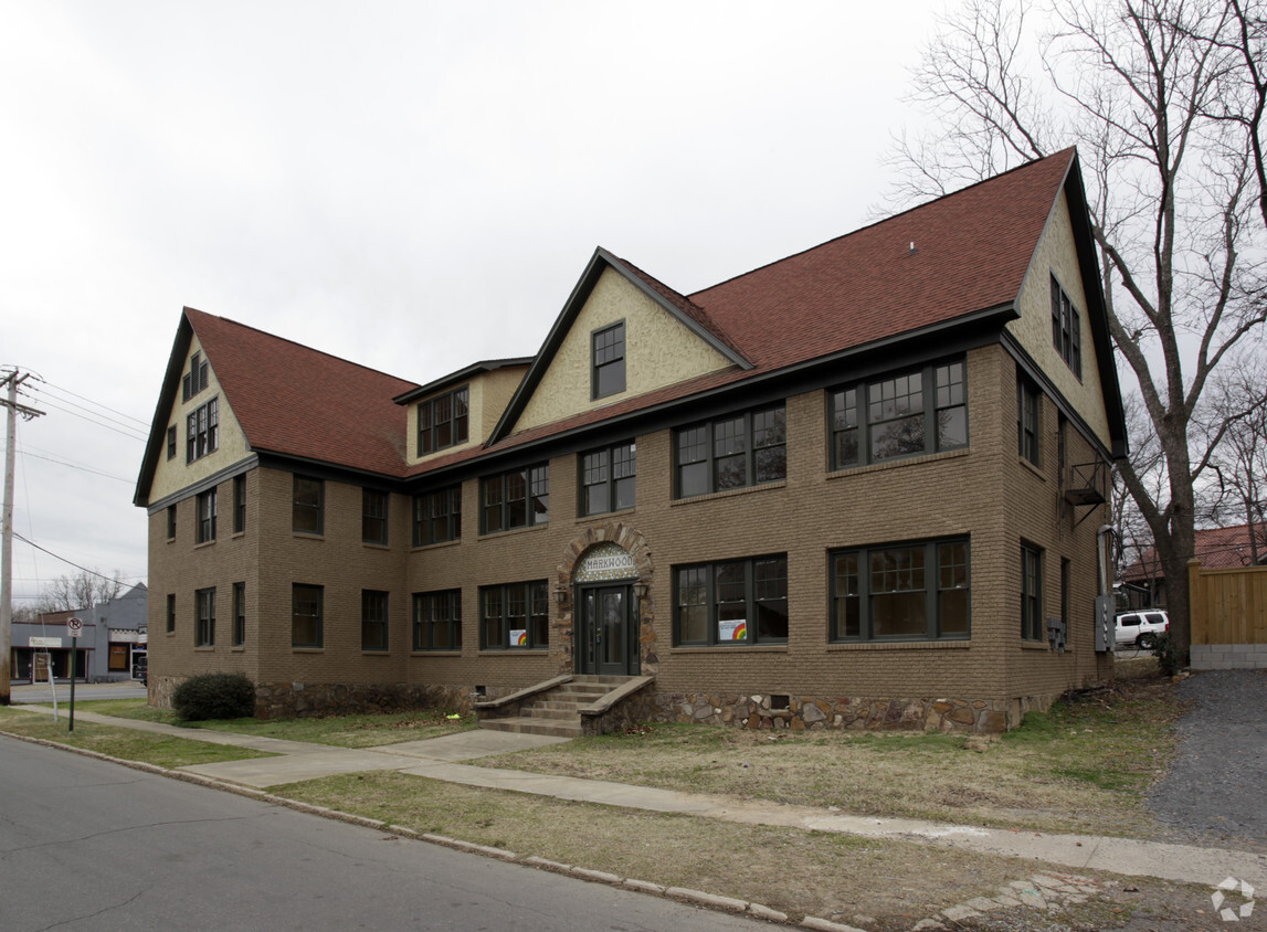 Primary Photo - 100 Kavanaugh Blvd
