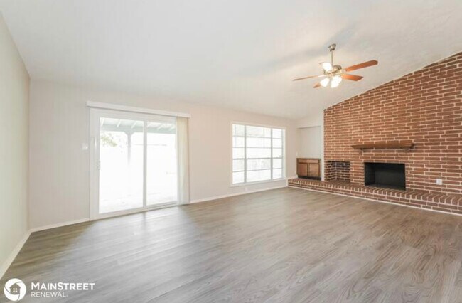 Foto del edificio - 9902 Towne Brook Ln