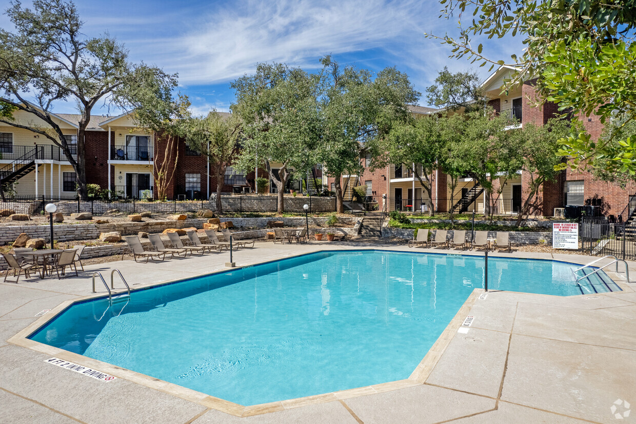 Foto principal - Park at Wells Branch Apartments