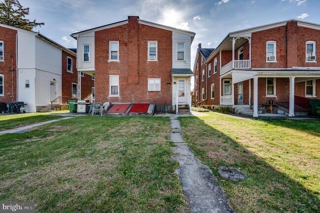 Foto del edificio - 121 W Arch St