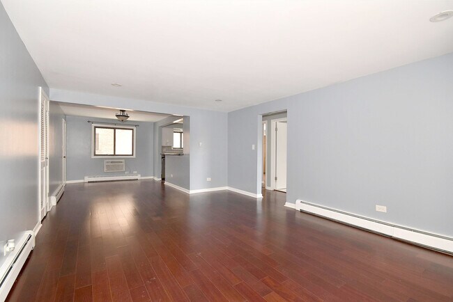 Foto del edificio - 6870 N Northwest Hwy