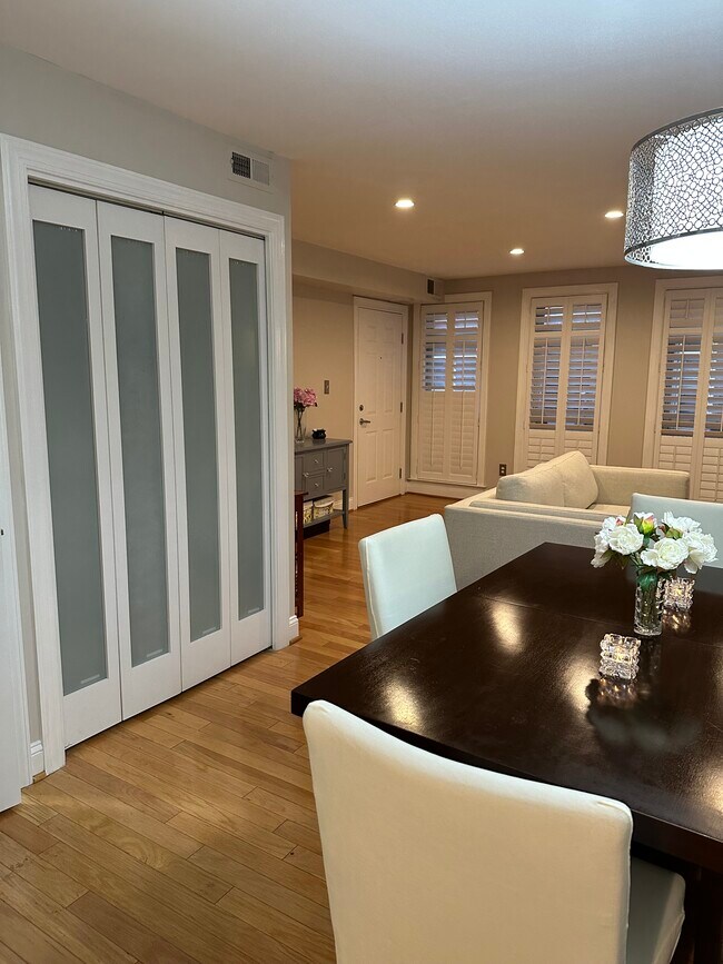 Foto del edificio - 1435 A St NE