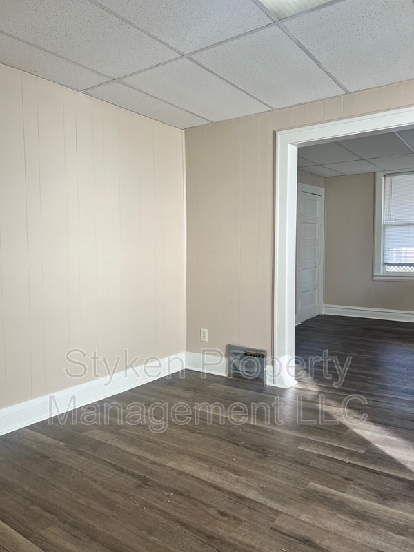360 S Washington Ave, Kankakee, IL 60901 Condo for Rent in Kankakee