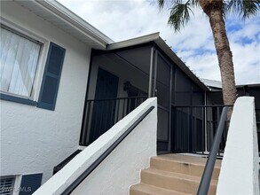 Building Photo - 4070 Looking Glass Ln