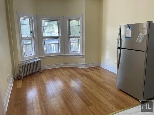 Foto del edificio - 509 E 24th St