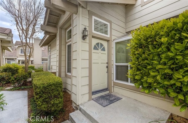 Building Photo - 2246 Redwood Dr
