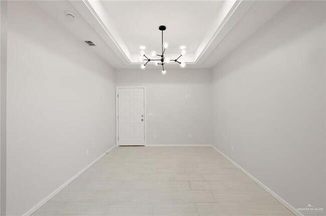 Foto del edificio - 3530 S Dominique St