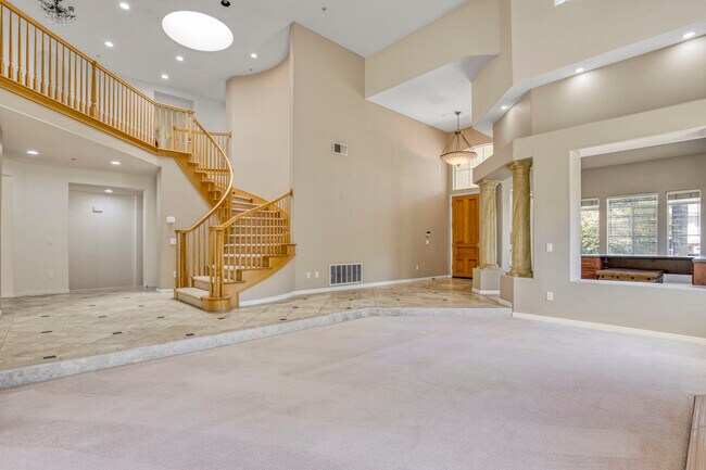 Foto del edificio - 11925 Wood Ranch Rd