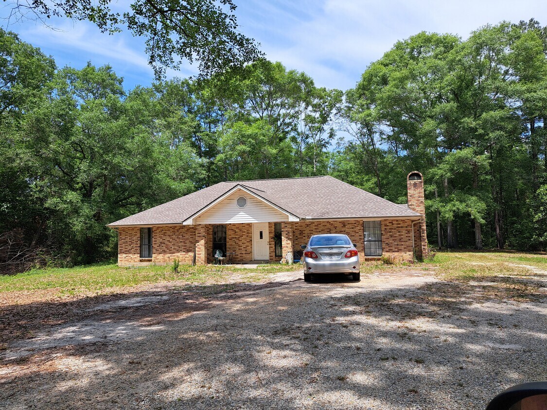 131 Carroll Rd, Carriere, MS 39426 House Rental in Carriere