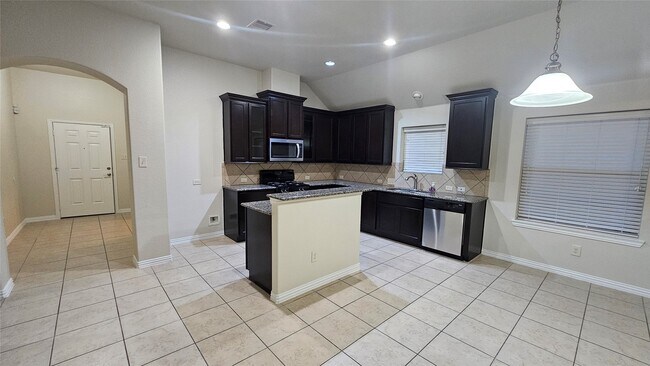 Foto del edificio - 10002 Blissfull Valley Ln