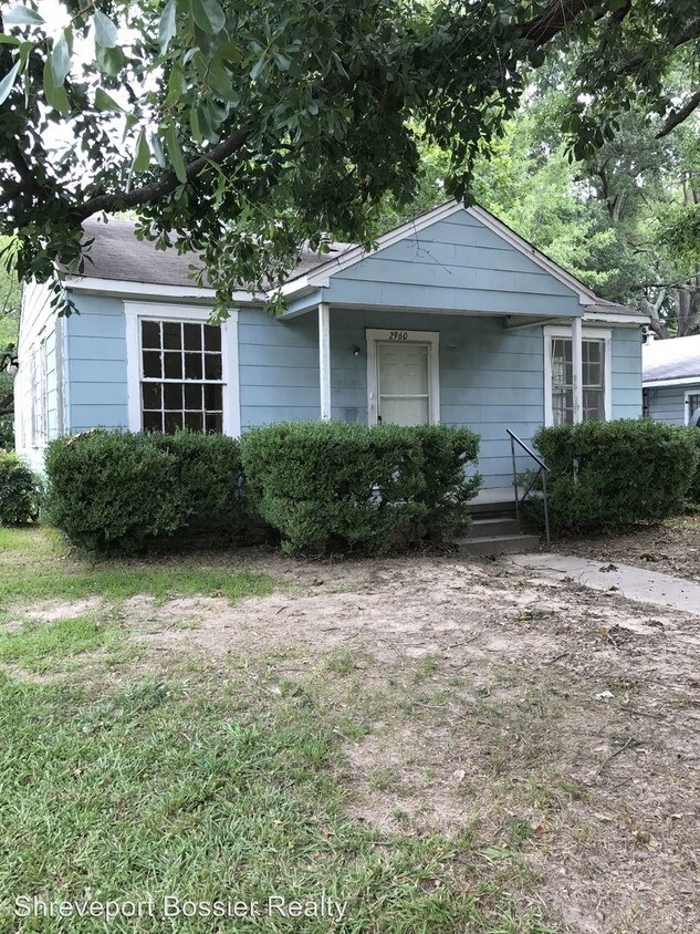 Primary Photo - 2 br, 1 bath House - 2960 Regent St