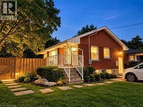 Building Photo - 9 Grenadier Dr