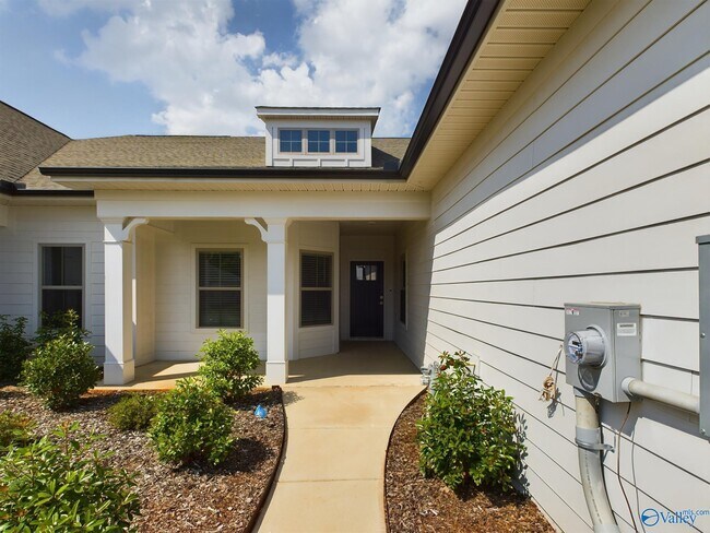 Building Photo - 12543 Whitcomb Cir