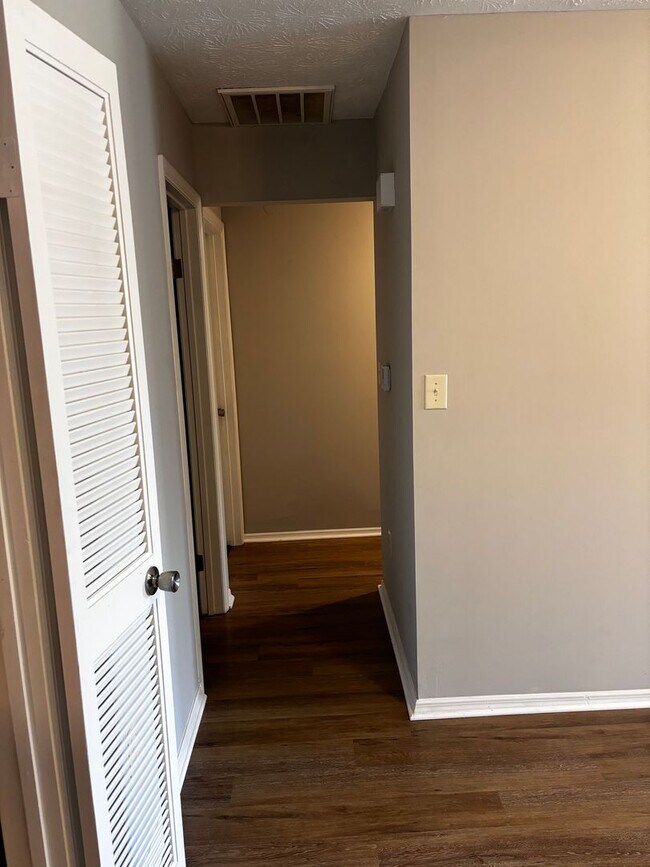 3500 Spanish Villa Dr, Dayton, OH 45414 House Rental in Dayton, OH