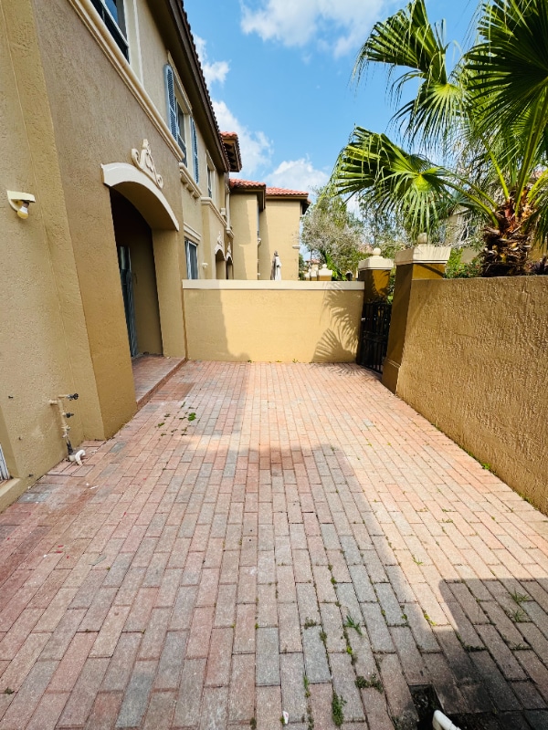 Photo - 6550 Morgan Hill Trail Townhome