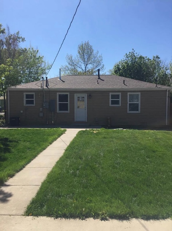 Photo - 1920 Xanthia St House