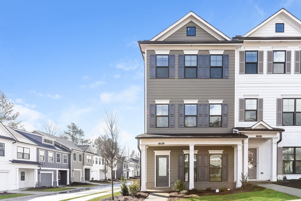 767 Calvin Park Drive, Ball Ground, GA House for Rent in Ball Ground