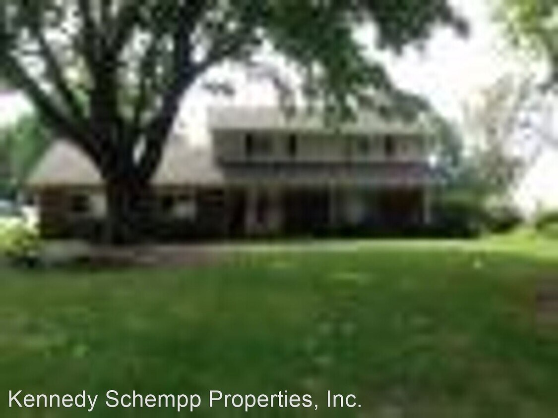 Primary Photo - 4 br, 3 bath House - 47 Stardust