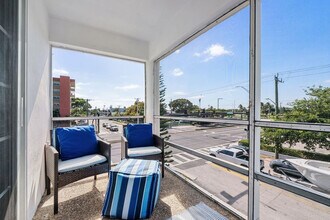 Building Photo - 2301 NE 14th Street Causeway