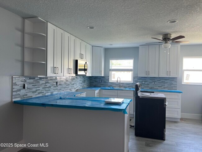 Foto del edificio - 340 Sea Grape St