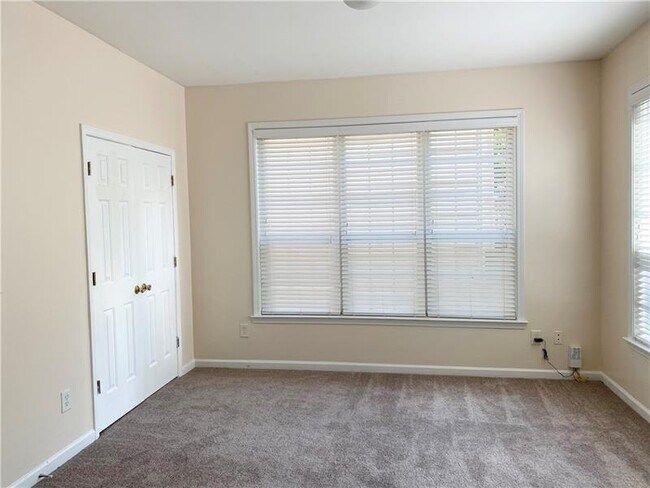 Building Photo - 4025 Forest Grove Pass NW