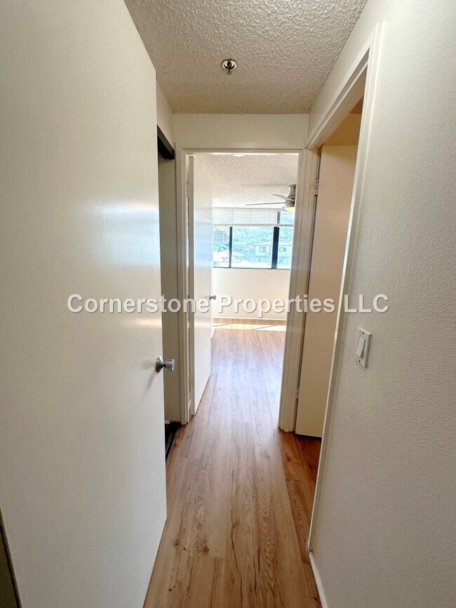 Foto del edificio - 2860 Waialae Ave