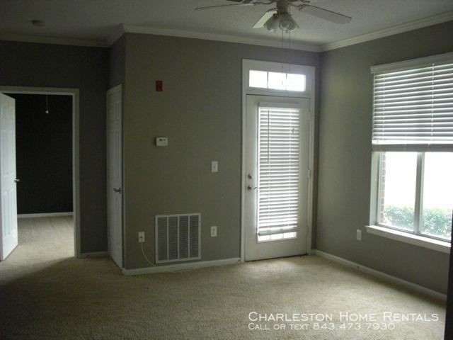 Foto del edificio - 45 Sycamore Ave