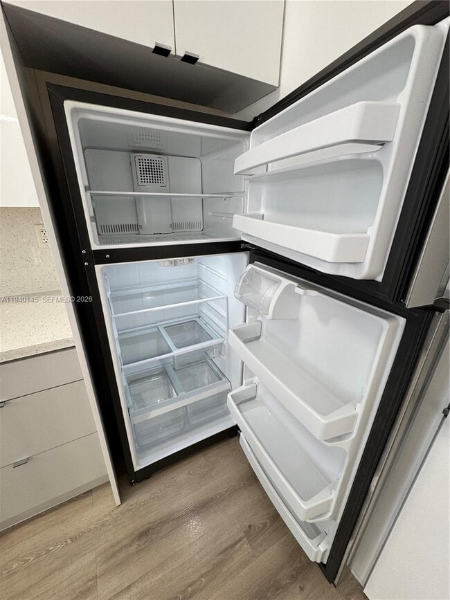 Building Photo - 1971 NW 2nd Ct