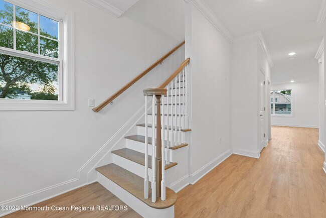 Building Photo - 221 Brighton Ave
