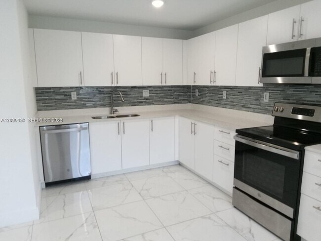 Foto del edificio - 25810 SW 144th Ave