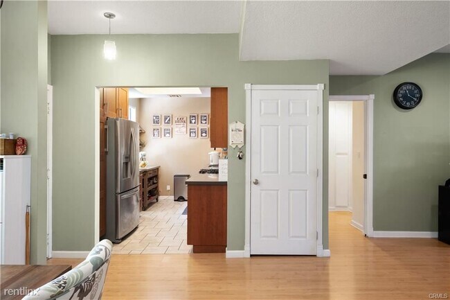 Building Photo - 2 br, 2 bath Condo - 330 Cordova St Unit 105