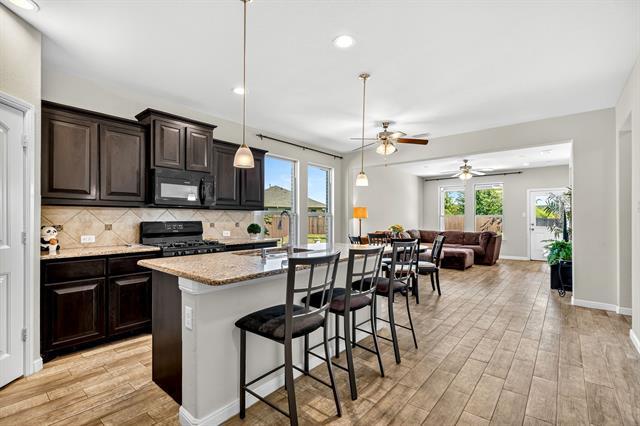 Foto del edificio - 100 Sunken Meadow Ct