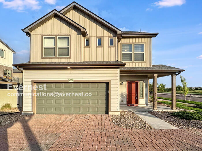 Foto principal - 4876 Halifax Ct