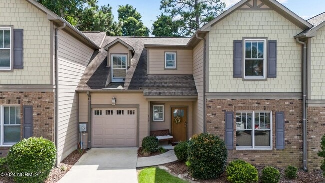 Building Photo - 177 Pinebranch Ct